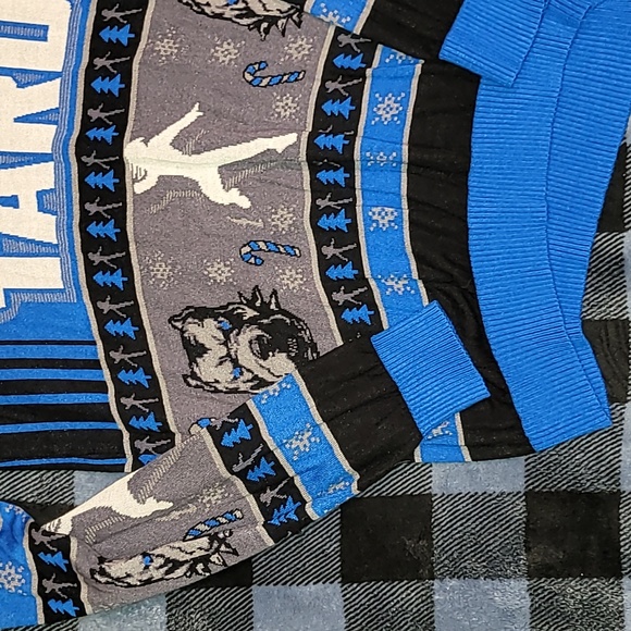 WWE. Roman Reigns. ITS MY YARD.  Holiday sweater. Men's size Large - Picture 11 of 13